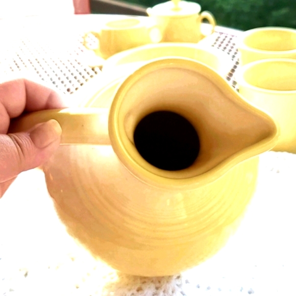 Fiestaware Pale Yellow Water Pitcher - Picture 7 of 12